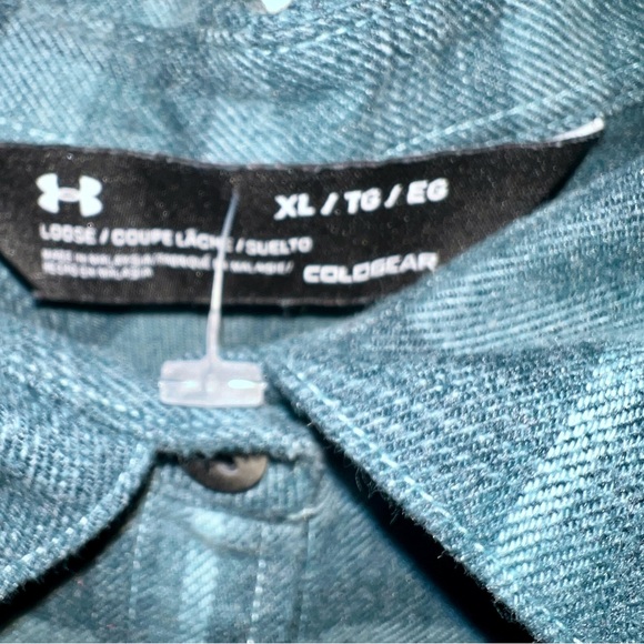 Under Armour Flannel Shirt - Picture 4 of 5